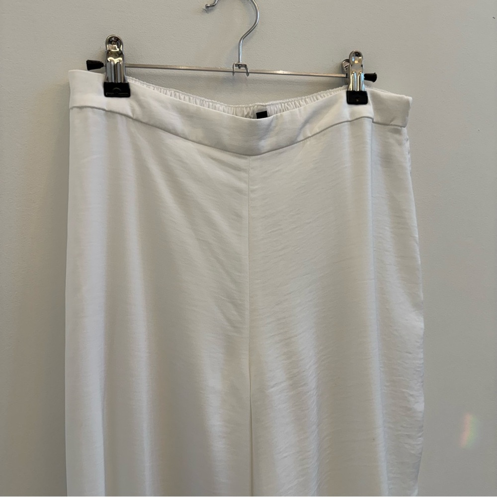 Dynamite White Wide-Leg Pants - Picture 3 of 6